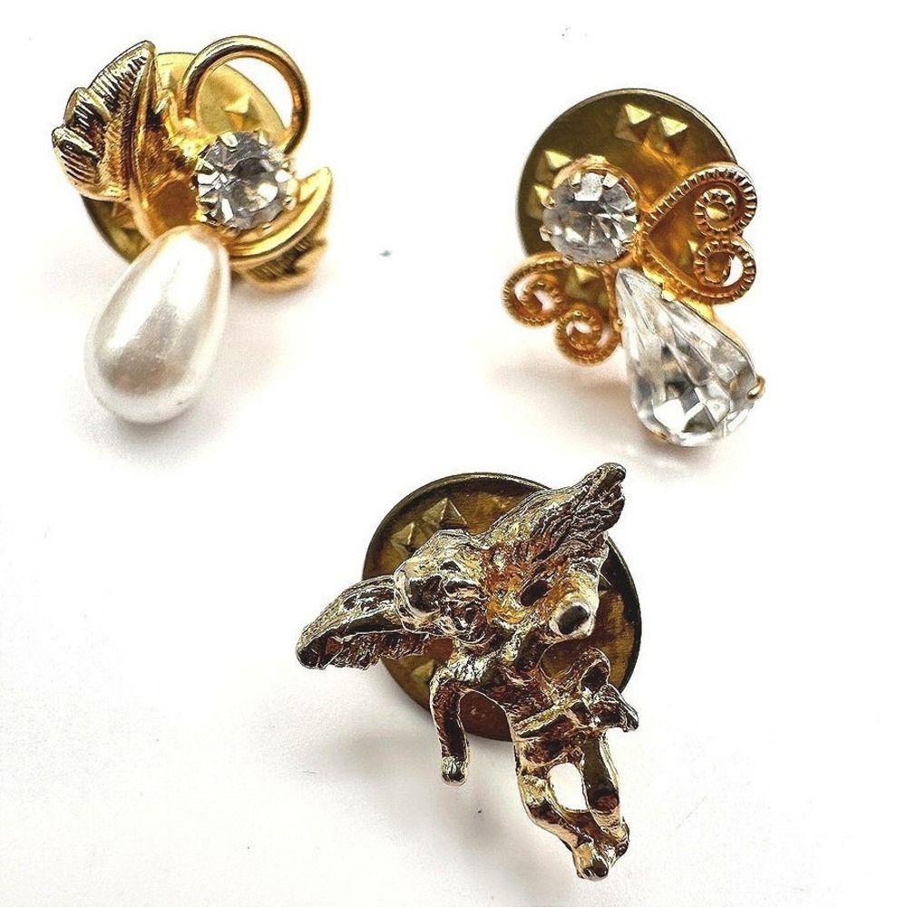 Vintage 90s Gold Tone Angel Cherub Brooch Pin Rhinestone Pearl Christmas Jewelry